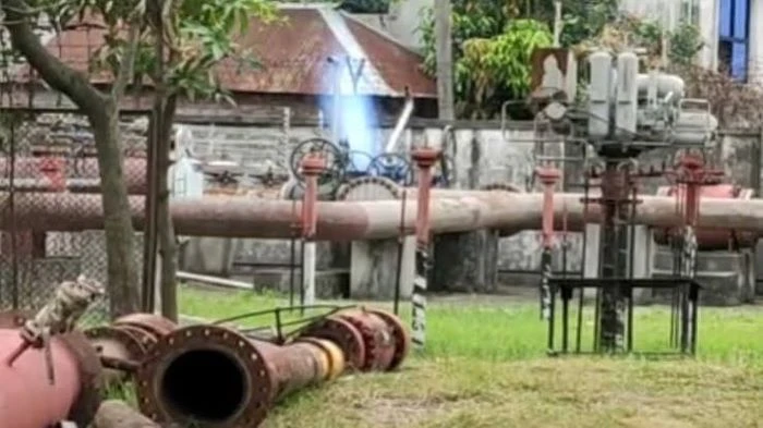 পানির নিচের গ্যাস পাইপে লিকেজ: নোয়াখালী-লক্ষ্মীপুরে সরবরাহ বন্ধে দুর্ভোগ